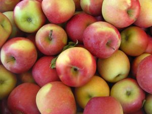 MANZANA-FUJI-